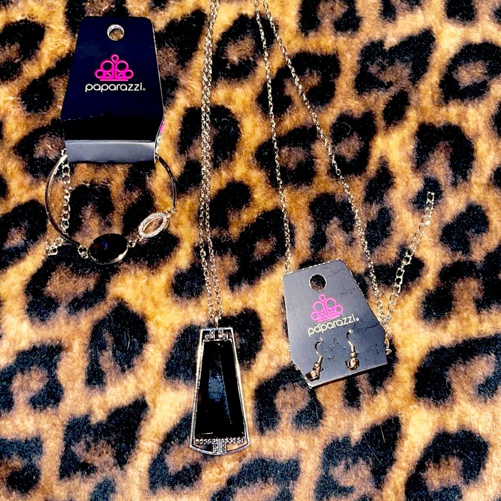 Paparazzi Black Stone Necklace, Bracelet, and Matching Earrings
